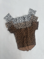 کراپ یقه قایقی پلنگی