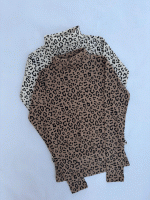 بلوز یقه اسکی پلنگی - Image 4